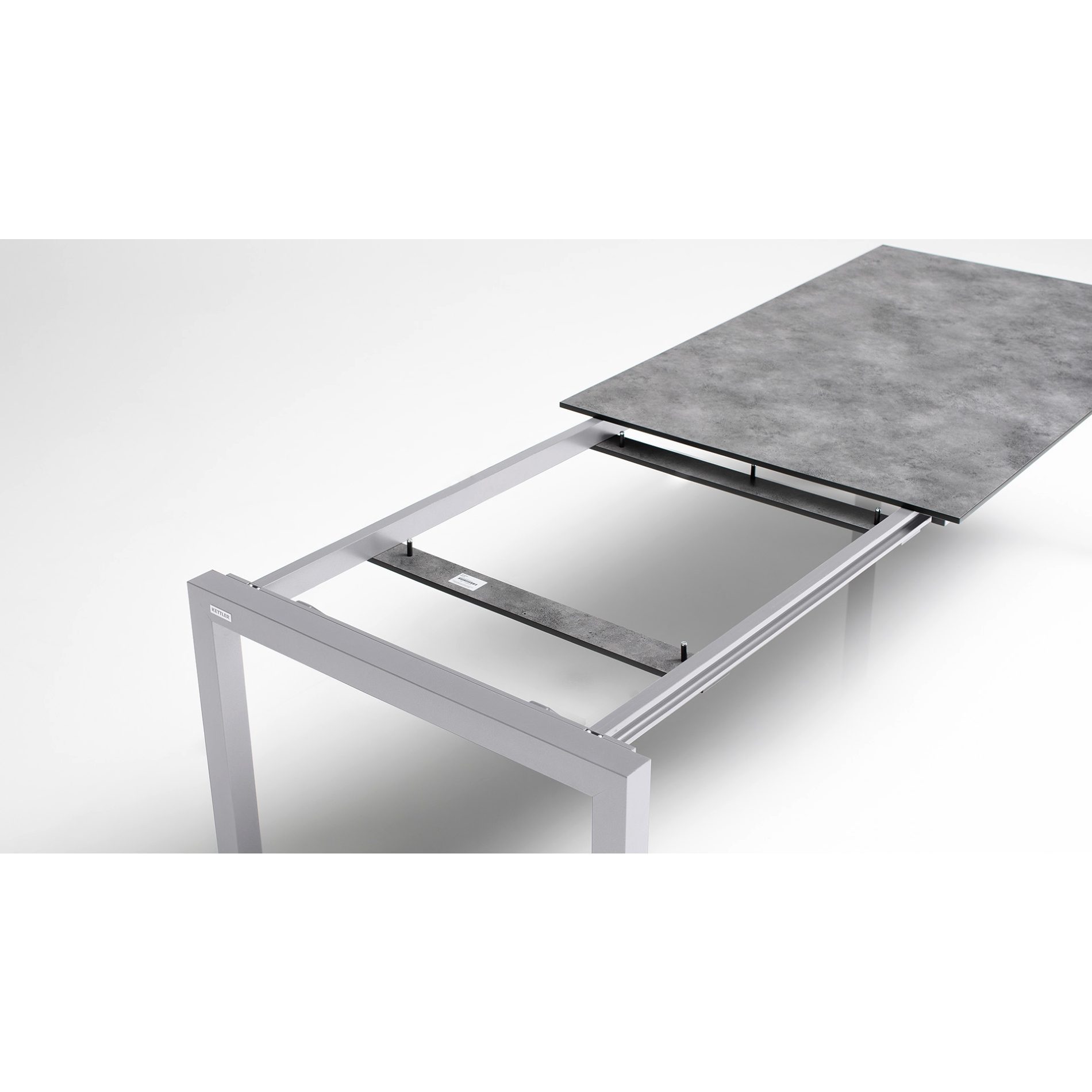 Kettler “Cubic“ Ausziehtisch mit Einlegeplatte, Gestell Aluminium silber, Tischplatte HPL anthrazit, 150/210x95 cm