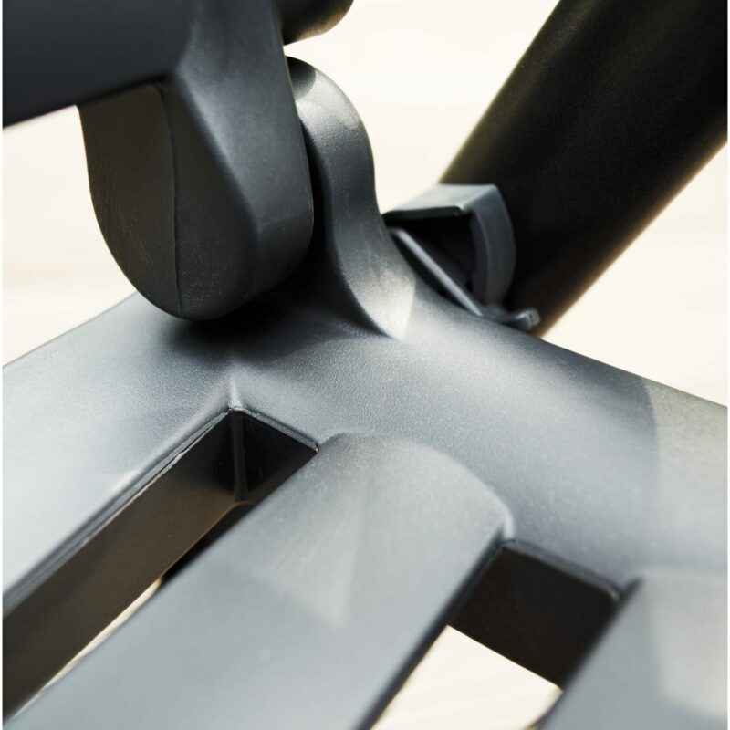 Kettler "Wave" Multipositionssessel, Gestell Aluminium silber, Sitzfläche Kunststoff anthrazit, Detail Klappmechanismus