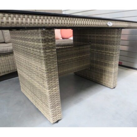 Ploß "Rabida" Diningtisch 220x100 cm, Untergestell Aluminium, Polyrattan-Geflecht champagner meliert, TIschplatte Glas Steinoptik, Ausstellung Karlsruhe