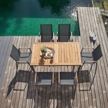 CASA DOMA "Mineo/Ugento" Gartenmöbel-Set 7-tlg., Gestelle Edelstahl anthrazit, Sitzfläche Sunproof® Sling schwarz/silber, Armlehnen Teak, Tischplatte Teak, 160/220x90 cm