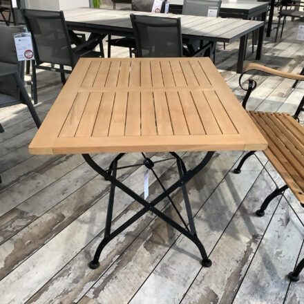 SonnenPartner Gartentisch "Oxford", Gestell aus Eisen, Tischplatte aus Teakholz, rechteckig - Ausstellung Stockach
