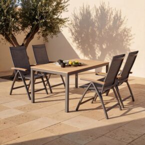 Liadomo Set mit "Scalea" Tisch 160x90 cm, Aluminium anthrazit, Tischplatte Teak und "Ricadi" Klappsessel, Aluminium anthrazit, Textilgewebe anthrazit, Armlehnen Teak (Bild KI-generiert)