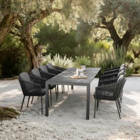 Liadomo Set mit "Marano" Ausziehtisch 160/210/260x90 cm, Edelstahl anthrazit, HPL Betonoptik und "Carano" Stapelsessel, Alu anthrazit, Rope anthrazit (Bild KI-generiert)