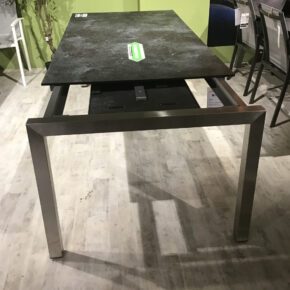 Stern Ausziehtisch "Classic" Größe 200/250/300x100 cm, Edelstahl, Tischplatte HPL Dark Marble - Ausstellung Weil am Rhein