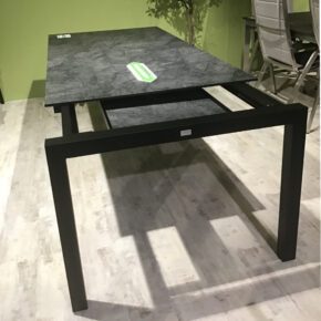 Stern Ausziehtisch "Classic" Größe 200/250x100 cm, Aluminium schwarz matt, Tischplatte HPL Dark Marble - Ausstellung Weil am Rhein