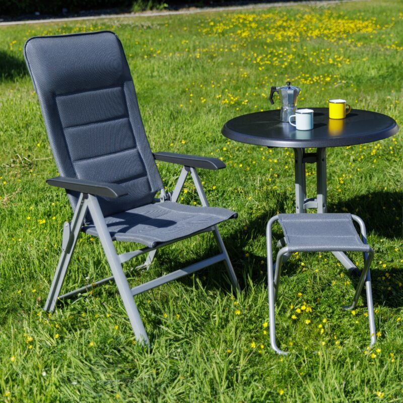 Slight Klappsessel mit Hocker
