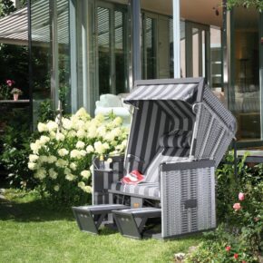 Sonnenpartner "Präsident" Strandkorb, 2-Sitzer, PVC-Kunststoffgeflecht silber, Markisenstoff Dessin 121